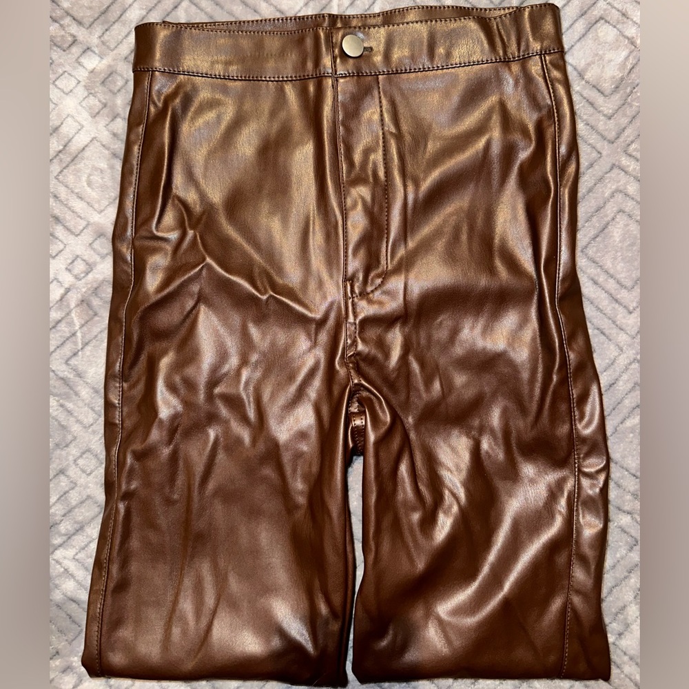 WetSeal Small High Rise Faux Leather Skinny Pants in Brown